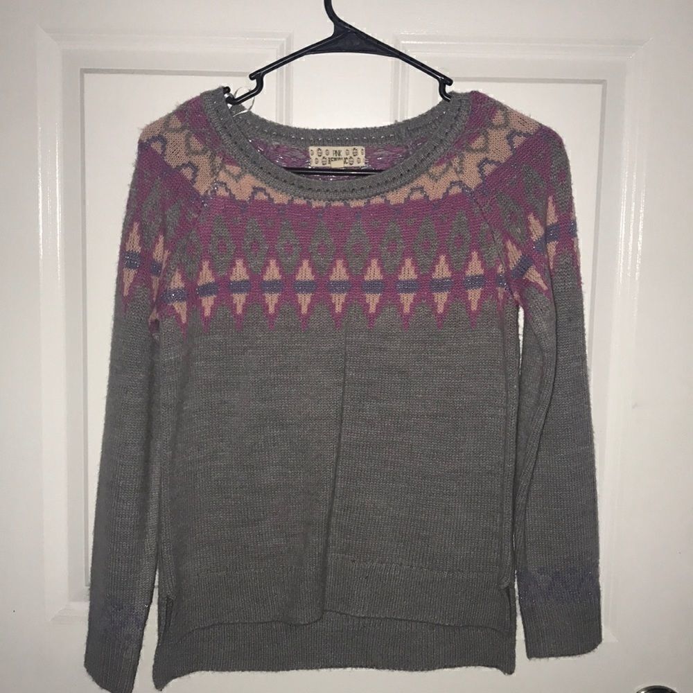 🌸3/$15.00🌸Pink Republic Sweater 